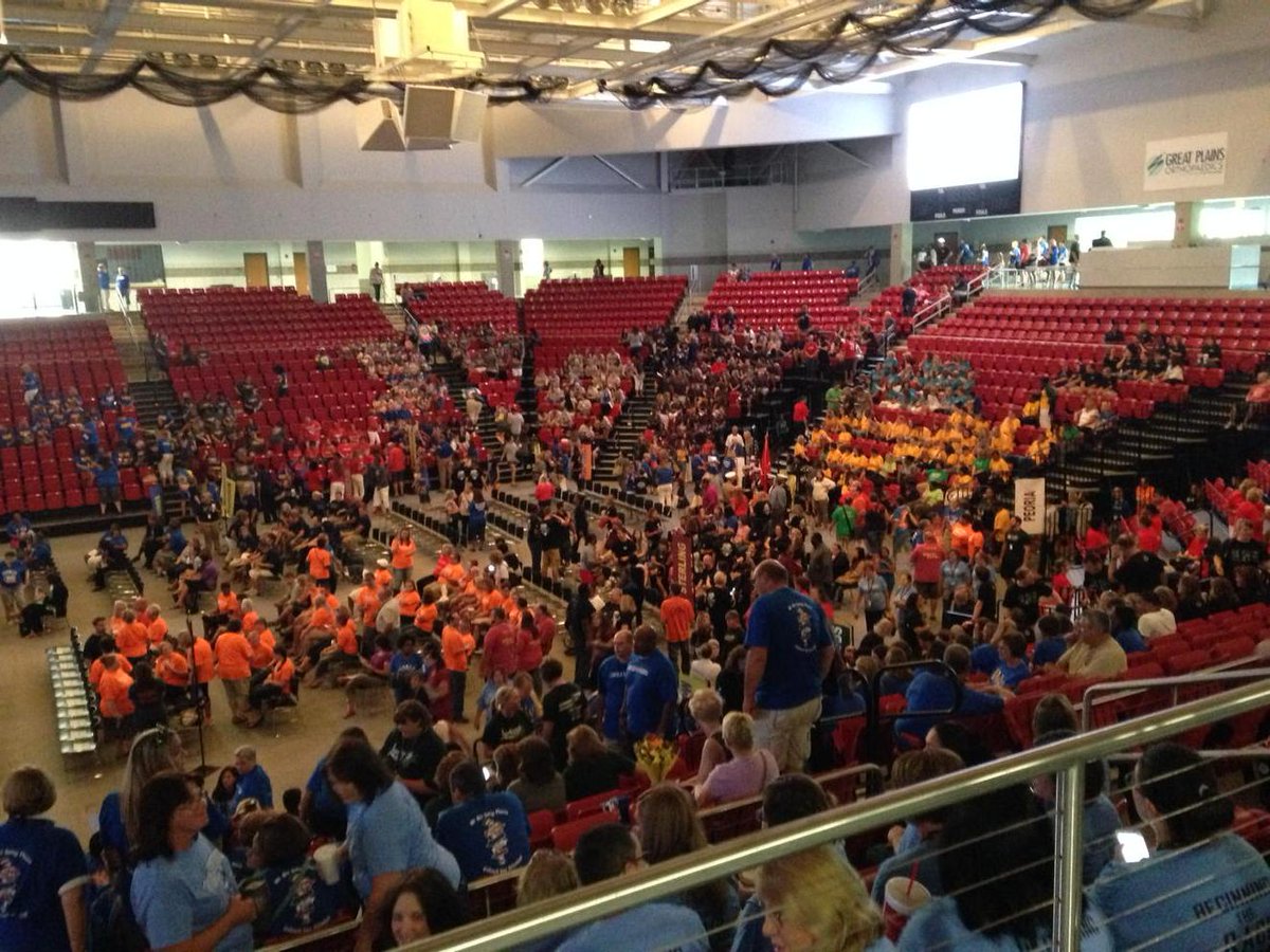PEORIA150's tweet photo. #150staff Welcome Back! http://t.co/KNRnsgdXeX