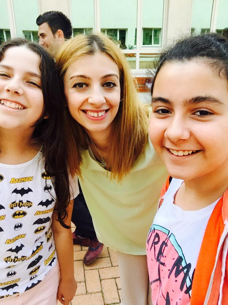 EyllDgnn's tweet photo. #DearMEVYAP 
I MISS MY TEACHERS AND MY FRIENDS💞😞 http://t.co/q6tJWzqKWD