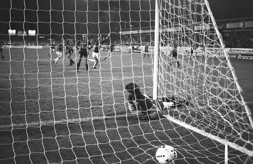 SerikFans's tweet photo. Vila i frid, Johan Hällman. Tankarna går naturligtvis till familj och vänner. http://t.co/6wsNUv8uTw