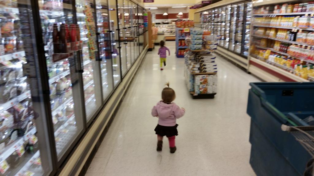 10 Rules for Food Shopping With Kids slogofdad.com/2015/08/13/10-…