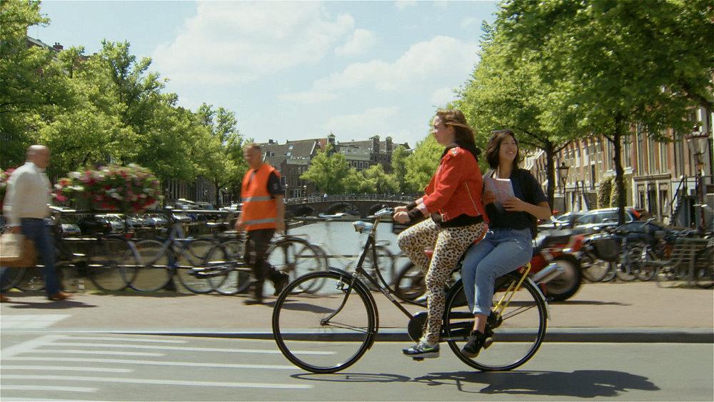 good's tweet photo. Simple bike rack turns cyclists into tour guides.
http://t.co/AQmhdzCdQS http://t.co/SY84FNxBMI