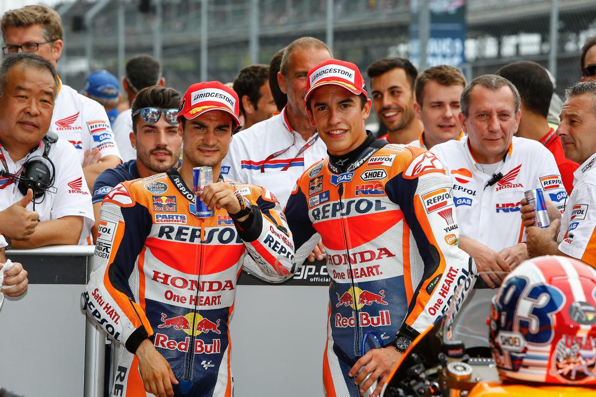 MotoGP's tweet photo. The thorny issue of team orders rears it head in #MotoGP http://t.co/y42soh3Gw8 http://t.co/0L5gu5ugjT
