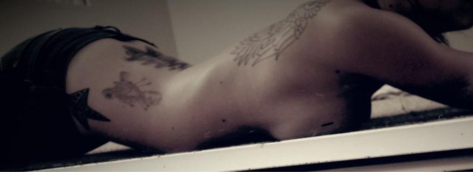 Curvs 🌊 #callienicole #canababe @420talent #tattoos http://t.co/oVCh6Q2cpk<a href="/tag/callienicole"class="tags">#callienicole</a><a href="/tag/canababe"class="tags">#canababe</a><a class="tags" target="_blank" title="On Twitter" href="/?out=eyJ0eXAiOiJKV1QiLCJhbGciOiJIUzUxMiJ9.eyJpYXQiOjE3MjMyMzU4NTYsImlzcyI6InR3cG9ybnN0YXJzLmNvbSIsIm5iZiI6MTcyMzIzNTg1NiwiZXhwIjoxNzU0NzcxODU2LCJyZWRpcmVjdF91cmwiOiJodHRwczovL3R3aXR0ZXIuY29tLzQyMHRhbGVudCJ9.uwrzC_fWrgIjjkt6Fs1QySP6GzfBhjX5VCHtNr41VeVyNhlgg-WqUjf3_iLIfWDHjV2PloQCFpNAWL-dzrKLGQ">@420talent</a><a href="/tag/tattoos"class="tags">#tattoos</a>