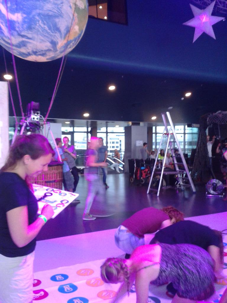 Alcohol en seks voorlichting <a href="/B_OpenTweets/">B-Open</a> @VictasUtrecht @SenseUtrecht aan de eerstejaars studenten op de @UIT_2015
