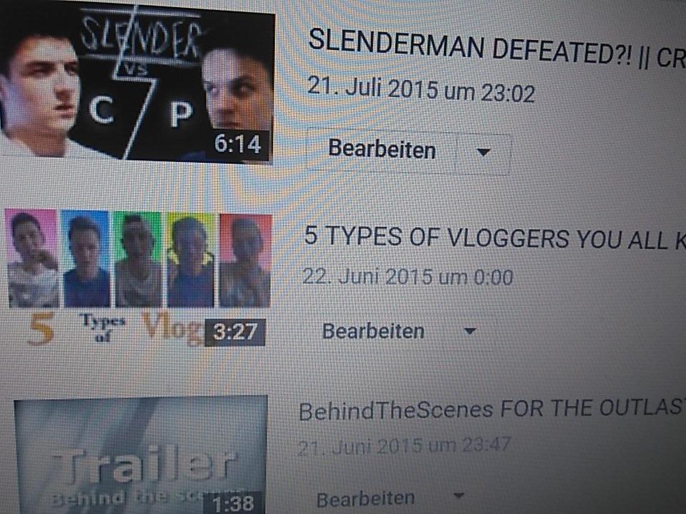 CPEntertainers's tweet image. Many of you watch Vlogs, so here is what you should know About Them...
Vid: youtu.be/kRJwC5xKdKo
#Vlogs #5Types