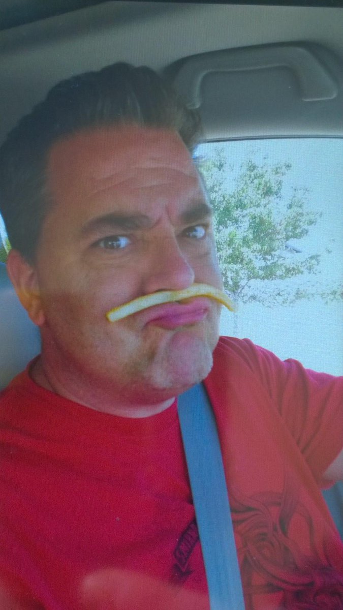 joeydagger28's tweet photo. @McDPhilly #WeirdContestWeek My silly hubby http://t.co/eqVoOXjJIA