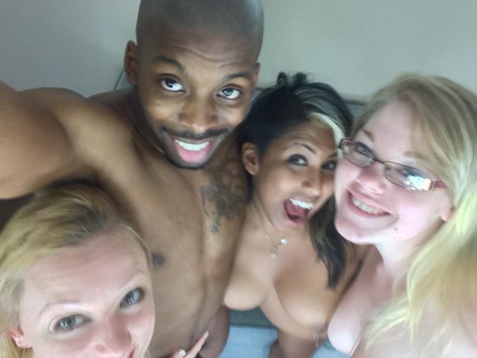 Shot with @DesireeLopezxxx @cierrajadexxx and @Kari_KareBare for @LostBets. Whoever loses- i win! http://t<a class="tags" href="/tag/desireelopezxxx">@desireelopezxxx</a><a class="tags" target="_blank" title="On Twitter" href="/?out=eyJ0eXAiOiJKV1QiLCJhbGciOiJIUzUxMiJ9.eyJpYXQiOjE3MjQ5NDcwMTUsImlzcyI6InR3cG9ybnN0YXJzLmNvbSIsIm5iZiI6MTcyNDk0NzAxNSwiZXhwIjoxNzU2NDgzMDE1LCJyZWRpcmVjdF91cmwiOiJodHRwczovL3R3aXR0ZXIuY29tL2NpZXJyYWphZGV4eHgifQ.6RQq-afmzoY3vxY6ummLKW-iaUpG85jgVVjuaR5siv4u6a72yPB4FqLWnP43chjWcbGsYNGr9Puhrs42vLj59Q">@cierrajadexxx</a><a href="/tag/hauloverbeach"class="tags"><span>#hauloverbeach</span></a>