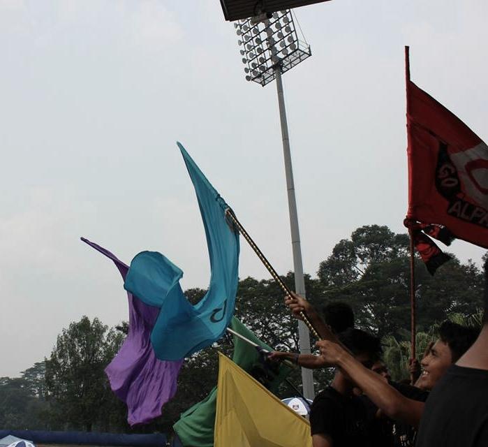 UltraSubest's tweet photo. Abang2 panji dah bersedia belum nak lenguhkan tangan" #US14 http://t.co/yHugTNtLv3