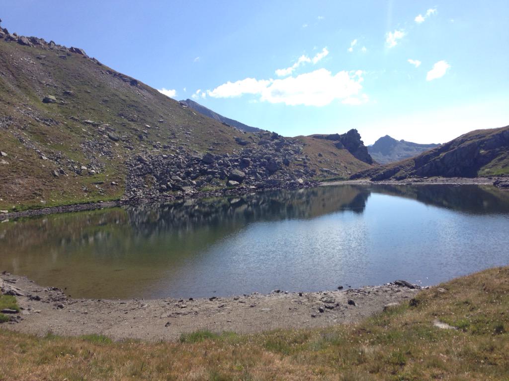 Seri_Bus's tweet photo. Col Palasinaz @ValledAosta @Escursionismoit @agh_gim @sentieridimonta @ILTrekking @montagne360 http://t.co/IYsglZJM0E