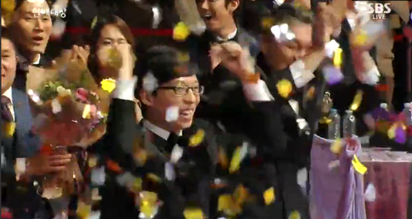 Happy birthday to this funny, amazing, kind, humble person, Yoo Jae Suk!! 