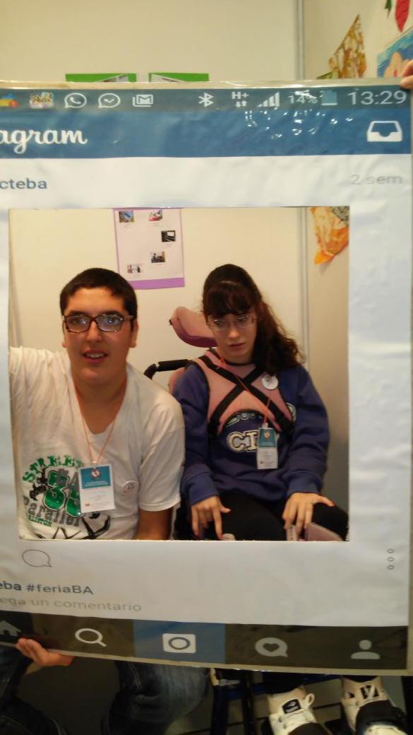 acteba's tweet photo. Expresar a traves del diseño #feriaBA @BAeducacion http://t.co/PBo8ceUm1u