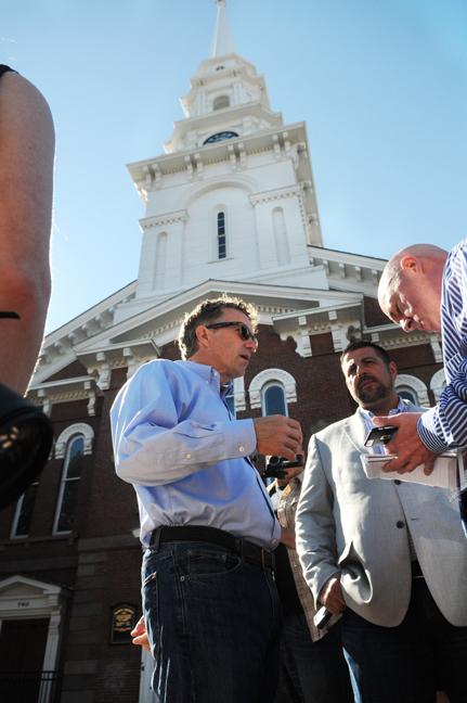 smgphoto's tweet photo. #RandPaul in #portsmouth at #popovers Thursday @seacoastonline http://t.co/gFZbPRSKbz