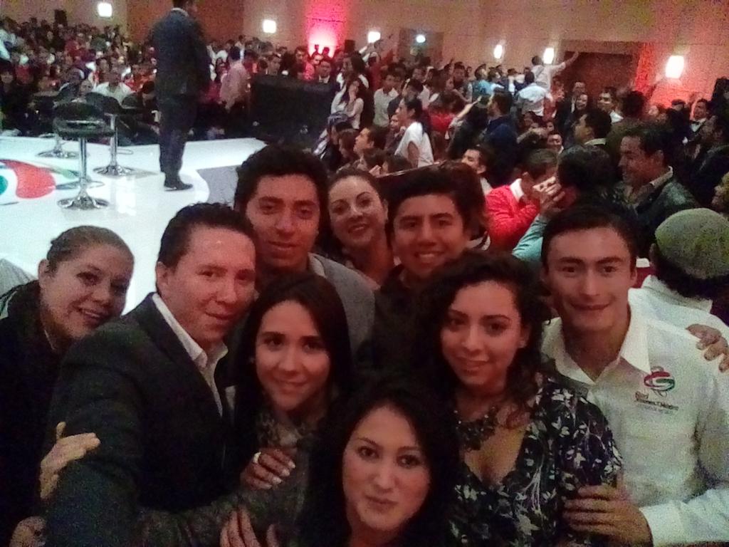 yare71414's tweet photo. Los jóvenes del Estado de México somos PRI... @MFBeltrones @CarolinaMonroy_
#BeltronEsRED
#MonroyEsRED http://t.co/77U0NRIEC1