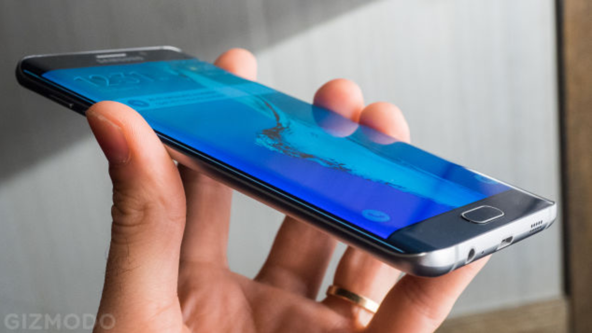 bmsmediasa's tweet photo. #Samsung’s new phones can live stream to #YouTube. #video #livestream #blogger #tech #innovate http://t.co/PMiFqtNvRU http://t.co/ASy0tWefqi