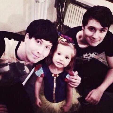 daddydjh's tweet image. this is the cutest photo i've ever seen