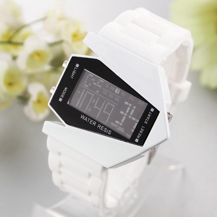 Buycoolprice's tweet photo. Super Cool>>Shop Now >> USD $25 + Free Shipping>> Aircraft LED Sports Watches Casual Watches http://t.co/PAhbqWPMDG http://t.co/MA2Uadm4oH