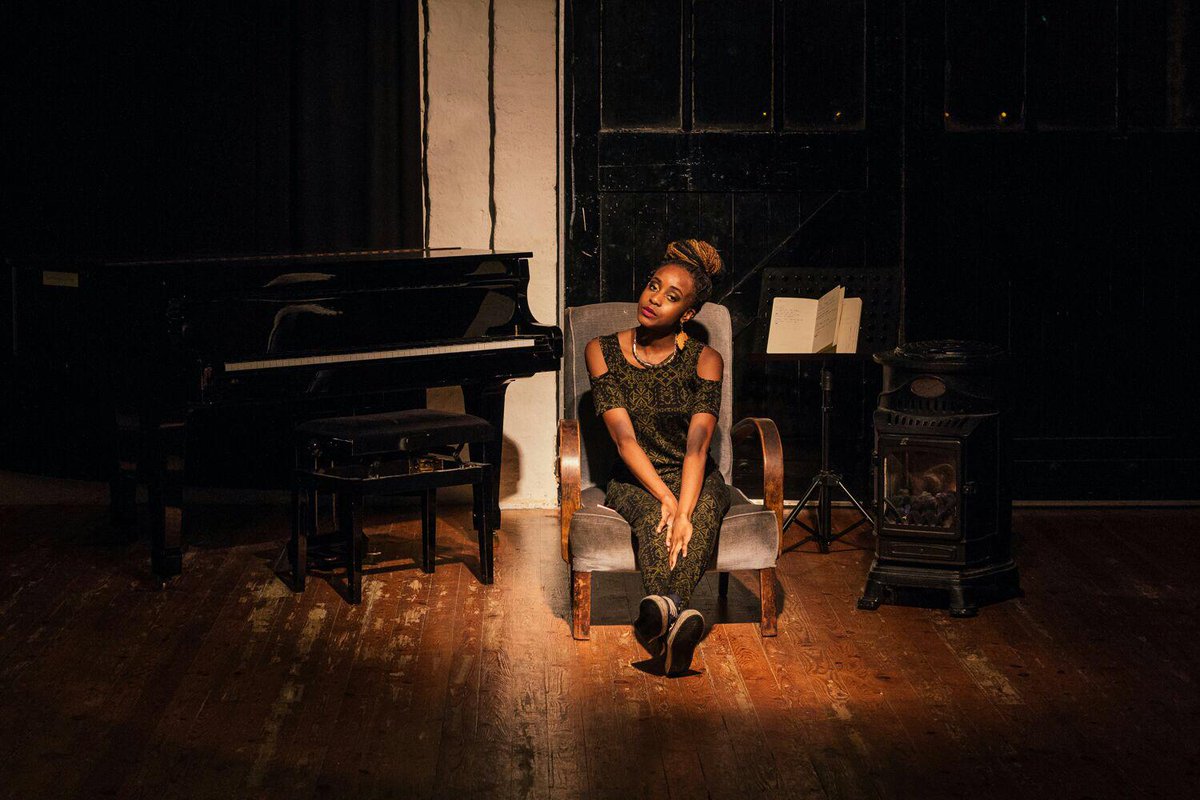 Mayonaka's tweet photo. Come and see this soulful gyal @RuthEllenUK at #dreality I'm her vocal coach. https://t.co/X0bdYrjR0c http://t.co/EDhSEA8WUn