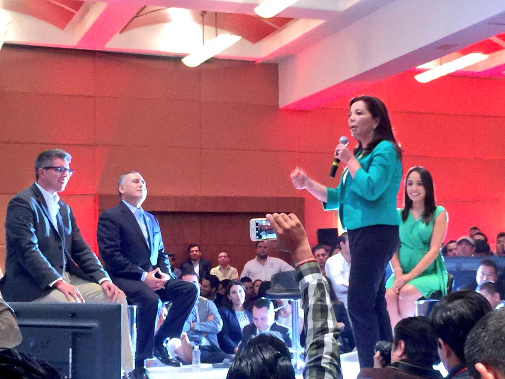 gabyolma's tweet photo. Mensaje de @CarolinaMonroy_ nuestra próxima Sria. Gral. Del @PRI_Nacional #BeltronEsRED #MonroyEsRED http://t.co/ILNw7XdUSs