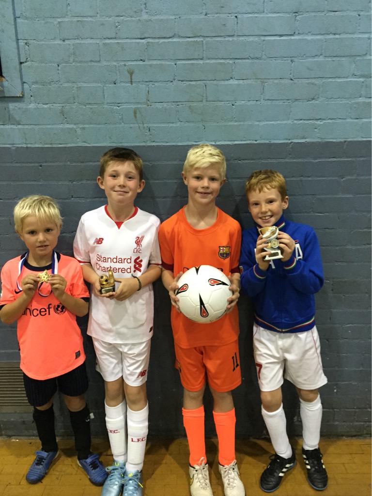 SRFD_ltd's tweet photo. Our middle group winners #playeroftheweek #penshootout #mostimproved #starpersonality http://t.co/URQIOKRR4T