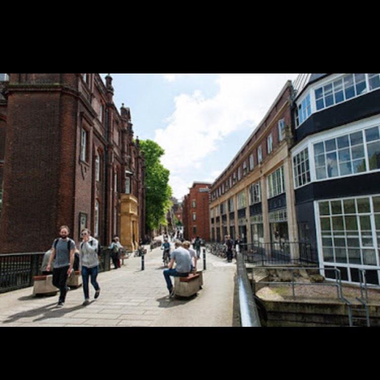 NorwichLanes's tweet photo. Right up our street! The @NorwichUniArts has some of the most creative courses anywhere in the UK. #Clearing2015 http://t.co/JgbzbxXv00