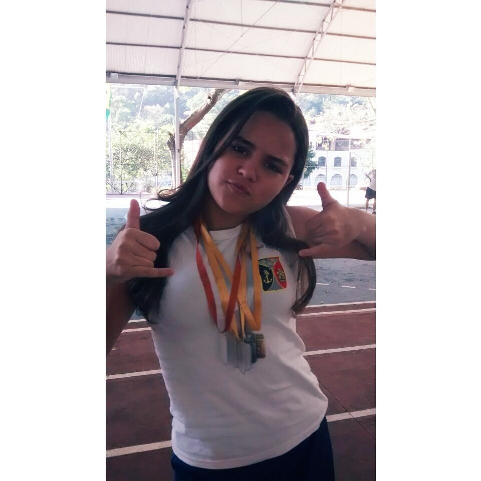 carolzinha_246's tweet photo. REPRESENTANDO O VERMELHO
#vouchamarmeupai
#vaiserprasempre http://t.co/J87d9Jz7vV