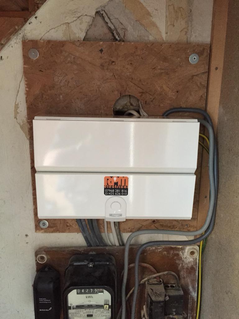 MurrayClark1987's tweet photo. Dual RCD hager (amd3)board. Replacement of the old BS3036 DB. #HagerGang #rpmElectrical. Thanks @hageruk http://t.co/34P00wKSf1