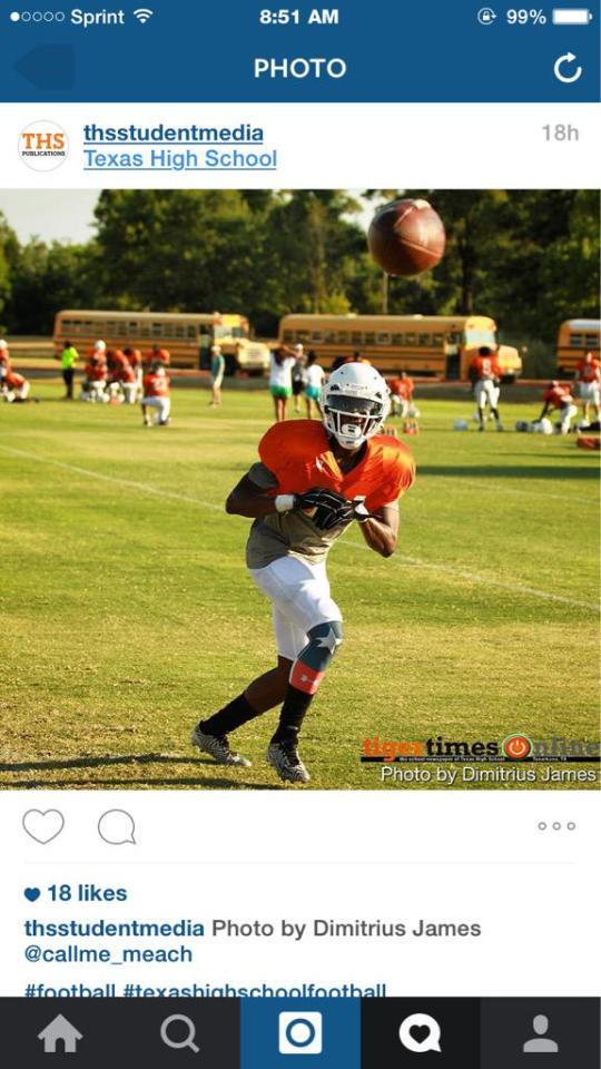 JRHONE2_4's tweet photo. Ready to eat 🏈🏈🏈🏈#ColdCutz #Texas http://t.co/W8o0ETDA7k