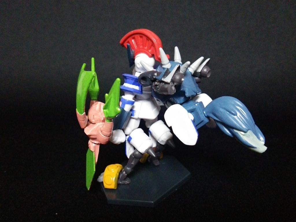 HID_pmx003theo's tweet photo. 完成…なのか?
食玩「LBXコレクション」のアキレス・ハンター・クノイチを3個イチして
拙作「AHKKオービス」の縮小版を作りました!
食玩ぽさを出すためにあえて細部は塗らずw
#LBXV2 #LBXビルドファイターズ http://t.co/QhcQ2tl17l