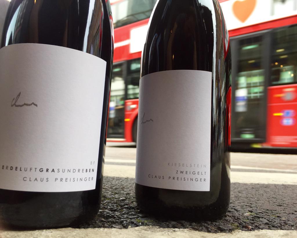 newcomer_wines's tweet photo. Welcome to London you two Burgenland gems! #Kieselstein #ErDELGRAsundreBEN #WellDone @ClausPreisinger http://t.co/spDJ0xODdK