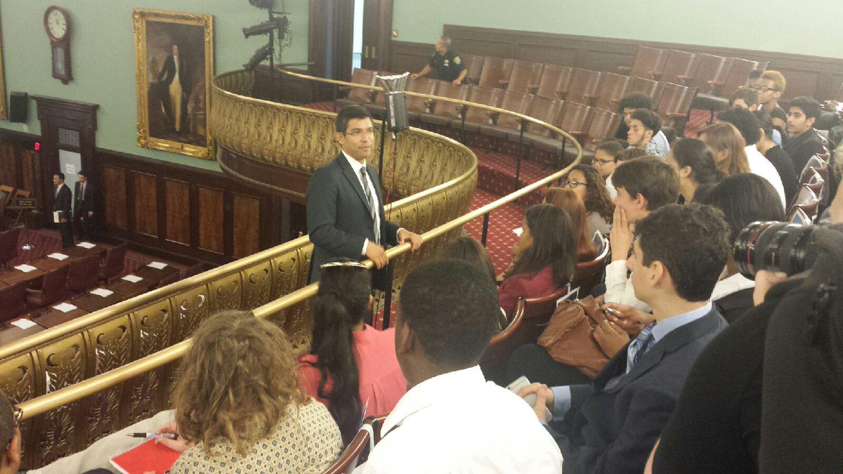 .@coronewyork CM Carlos Menchaca greets the first ever NYC Youth Council #NYCYC #200YouthStrong #CoroNY