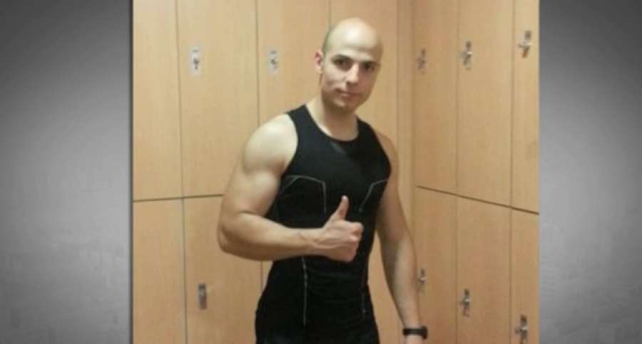 MonicaCarrillo's tweet photo. Detenido el principal sospechoso del crimen de Cuenca, en Rumanía.
 http://t.co/c50rcRkIsb http://t.co/jmLzPwOdiW