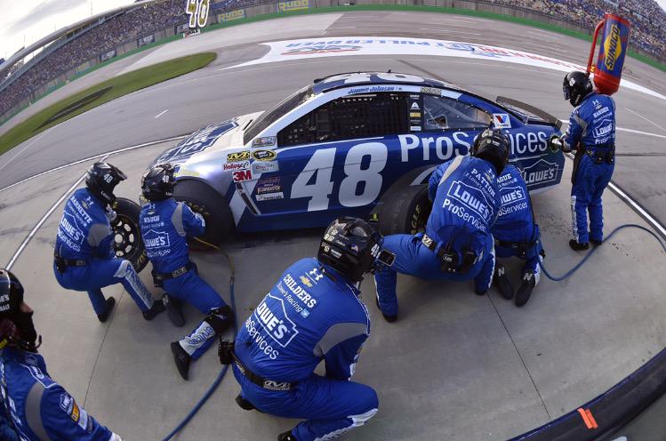 TeamHendrick's tweet photo. We have ✌️ pit crew members that are looking forward to returning to their "home" track! 

📖: http://t.co/4bhXnW7zk9 http://t.co/fDvznUYbEy