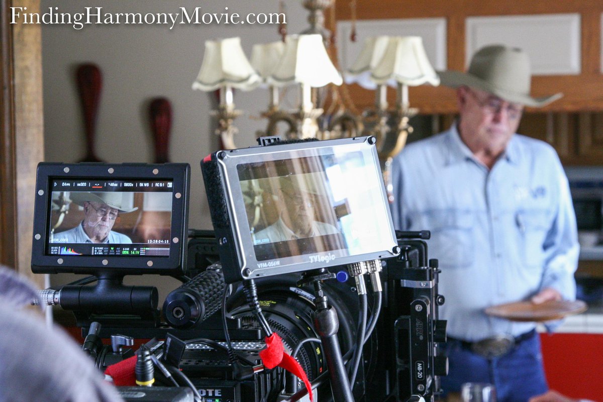 Finding_Harmony's tweet photo. Triple view. Displaying the wonderful actor Barry Corbin #FindingHarmonyMovie #EquipmentOnSet #BarryCorbin http://t.co/4VoA9ICC5g