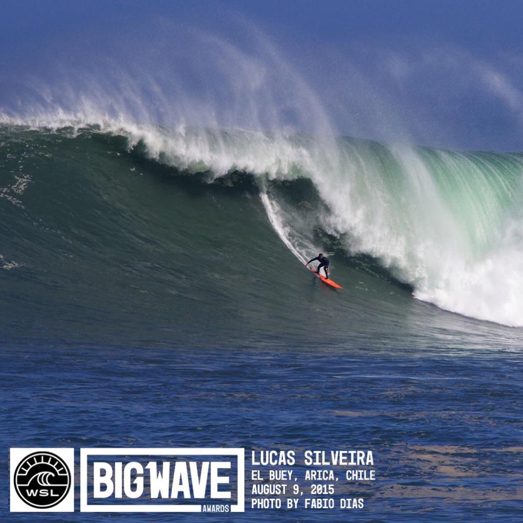 penasurf's tweet photo. Lucas Silveira​ bota pra baixo em #Arica e entra na briga pelo #BigWaveAwards da @WSL ! Foto: @fabiodiasphotography http://t.co/GSSQbu6AsQ
