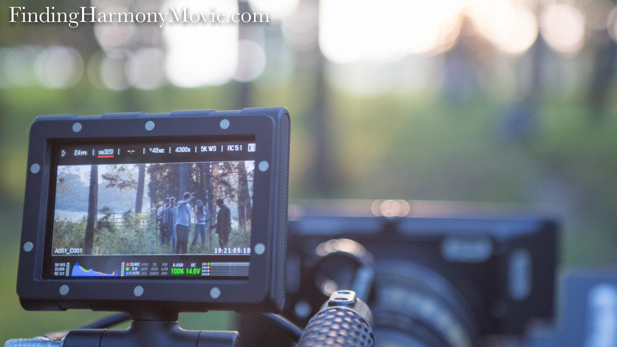 Finding_Harmony's tweet photo. Keep the focus, the weekend is almost here. #BTS Getting the perfect shot. #FindingHarmonyMovie #InFocus http://t.co/JPmjAjhQPx