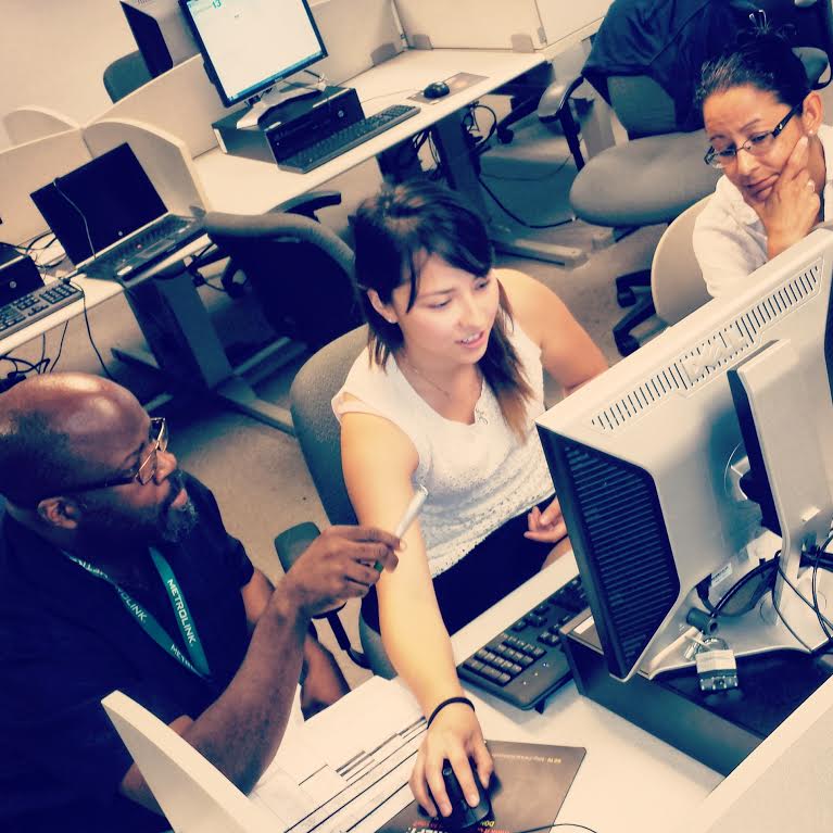CalStateLA_Q2S's tweet photo. Have a roadmap for graduation? Use the summer to contact your Advisement Center! http://t.co/MwdWlRrolU @csulaecst http://t.co/Kaj0aN1QbV