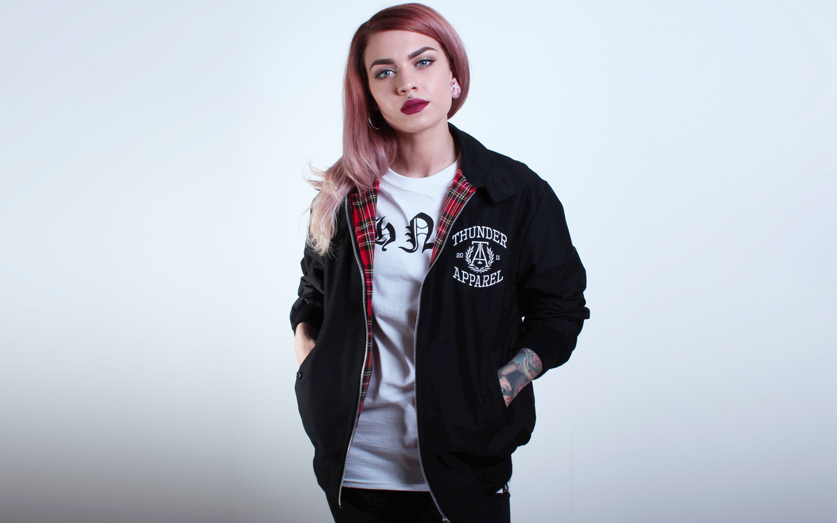 ThunderApparel's tweet photo. STAY PUNK CHIC 💀 classic harrington bomber jacket / shield tee http://t.co/QCjwsKswcU http://t.co/kYkptQilid