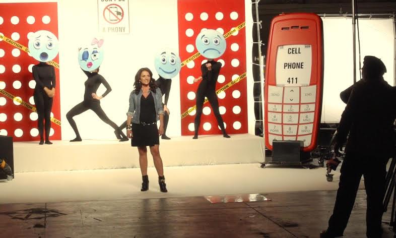 Jennipulos's tweet image. Stayin' in the cell phone zone on set today. #LivinLarge #FIATpassion bravo.ly/1JYgTlR Presented by @FIATUSA