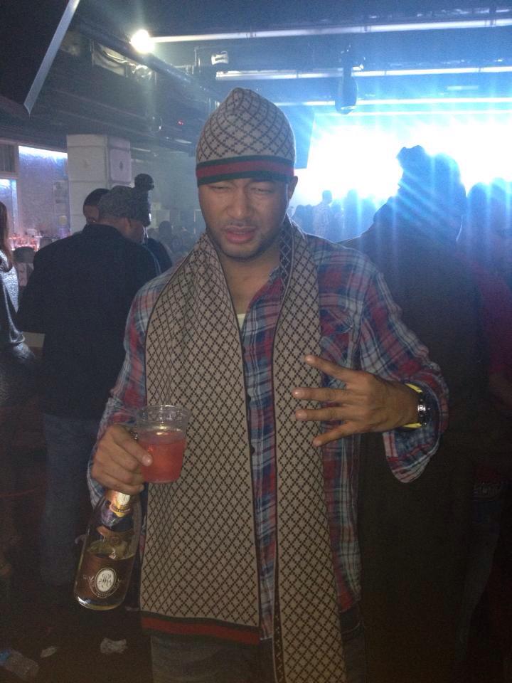 GG__GOTTI's tweet photo. #TBT #Winter2012 my house #PhuketLounge #YoungOG #MadeMen #MMM #MillionaireMakingMoney #GG #Gucci #MonopolyEnt http://t.co/EUaiuC5f4v