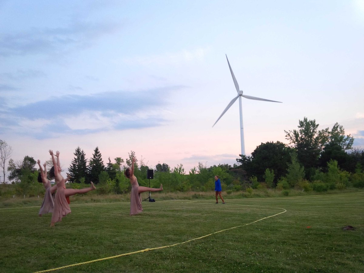 evmustang's tweet image. @duskdances dress rehearsal #pickeringevents #durhamfestival Show tomorrow at 7! Alex Robertson park.