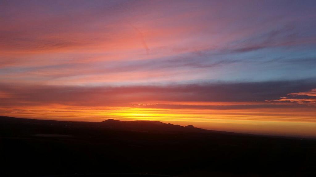 Mirycleo's tweet photo. Estas vistas tiene mi ALAMEDA. http://t.co/ncHLznGo7u