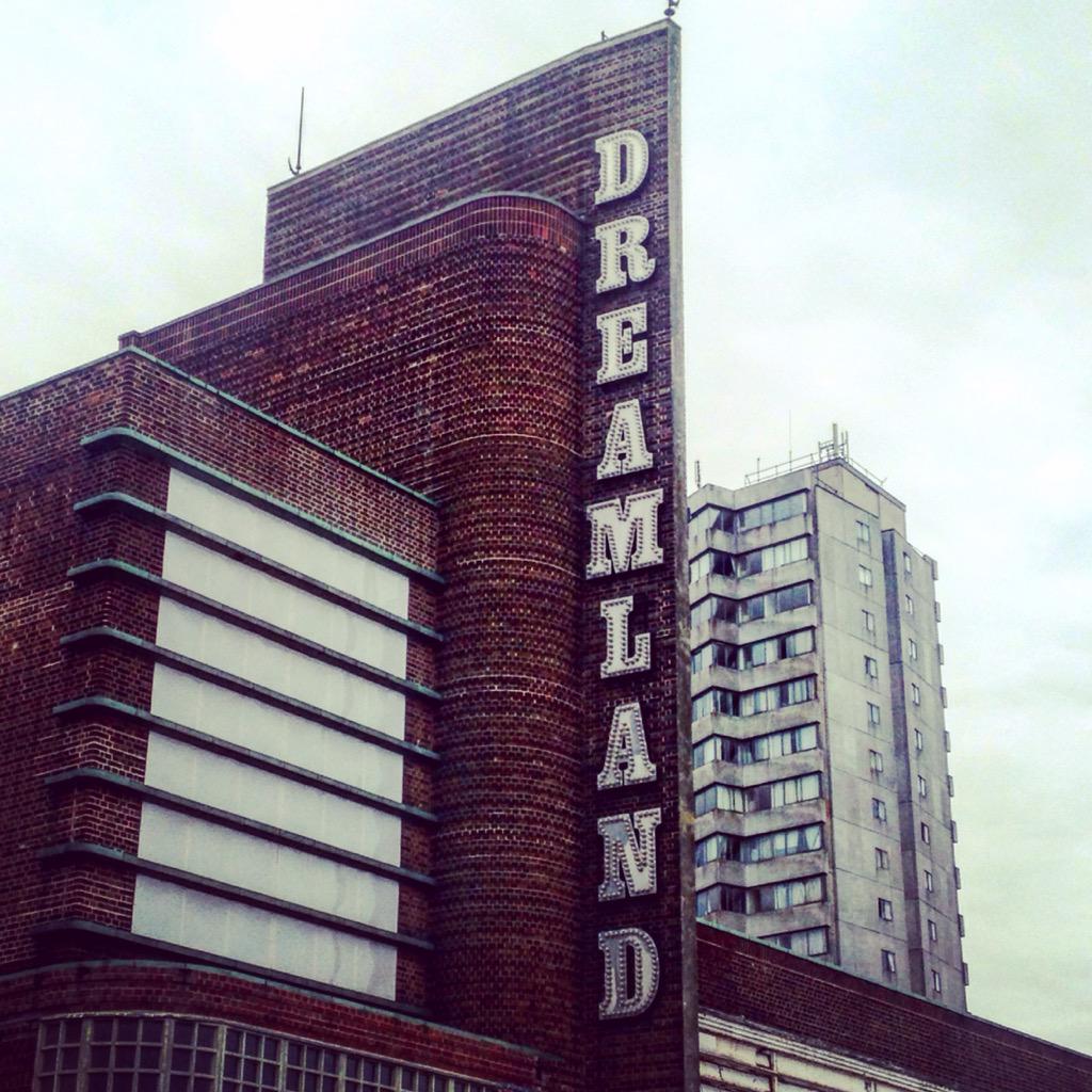 gary_malkin's tweet photo. In Dreams. Margate has some some real gems. Loved it! #Dreamland http://t.co/MksYINCIWJ