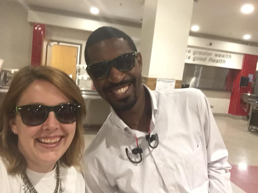 danacbritt's tweet photo. Huge shoutout to my partner in crime Mr. Dewayne McClary @DCPSedTech for helping me pull off #idcinstitute http://t.co/tnKq2wPPO9