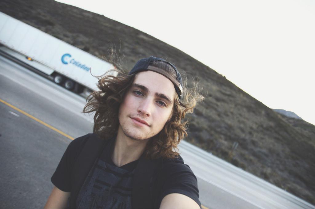  You are one people beautiful and special ,i love you so much! Happy Birthday my little Danny  