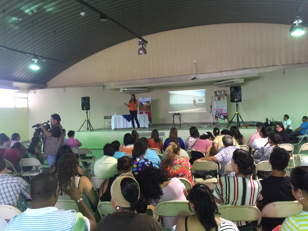 Logramos grandes cosas con pequeños sueños! Impulsa tu empresa con la #megaferiacatracha Funniño y Tecnoserve