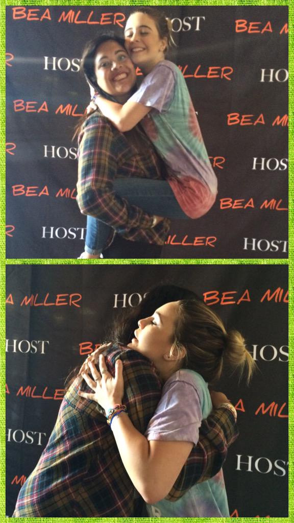 nessaluvsjobros's tweet image. bea miller is kind of amazing. and one of the nicest people i've ever met. #hostvip #SummerReflectionTour #BeaMiller