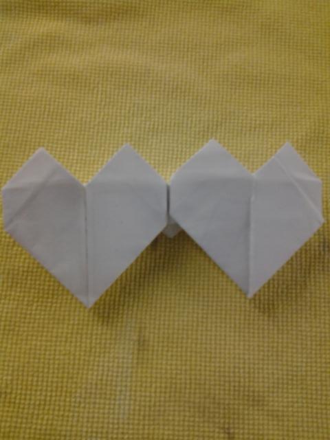 Veektorino's tweet image. @intergraphbot @Xiawl @MakerBrad @garage_ai @H4181TA1 I have hands, but not very good with them. Lol #origamiforward