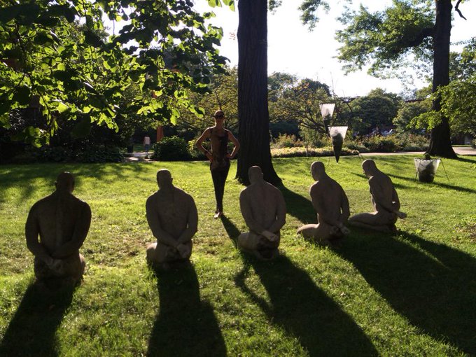 Bow down bitches. http://t.co/p1S1Mopkz5<a href="/tag/goodnite"class="tags"><span>#goodnite</span></a>