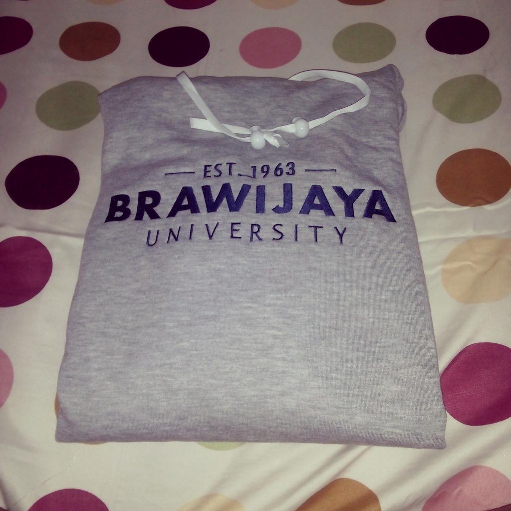 ParisVJava's tweet image. 3 hari lagi :) UI, ITB, IPB, UNPAD, UNDIP, UGM, UNBRAW klik bit.ly/campussign