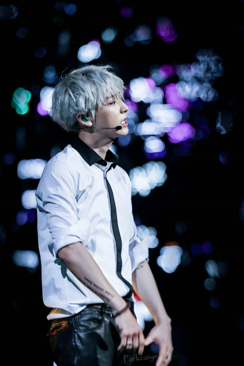 ChanHomeTH's tweet photo. [HQ] 150530 #CHANYEOL at The EXO'luXion in Shanghai #1
Cr.Parkcaiye
http://t.co/vui4IJDCiK
http://t.co/cmBABhSb3n http://t.co/wqX7tpsVld